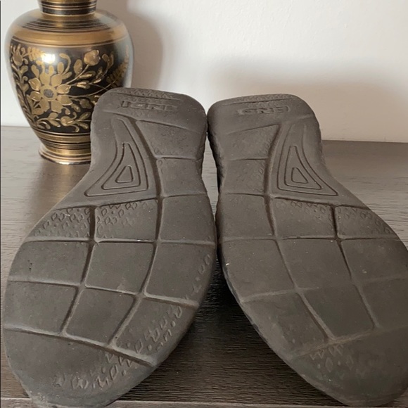 ANDI SHOE - Picture 5 of 5